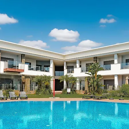 Apartamento Belharucas, 400 Meters From