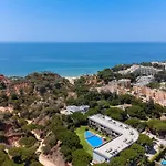 Belharucas, 400 Meters From