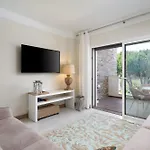 Apartmán Belharucas, 400 Meters From *