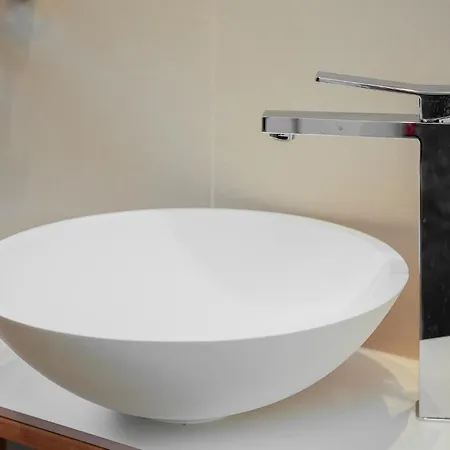 Belharucas, 400 Meters From * البوفيرا