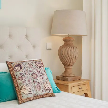 Belharucas, 400 Meters From *