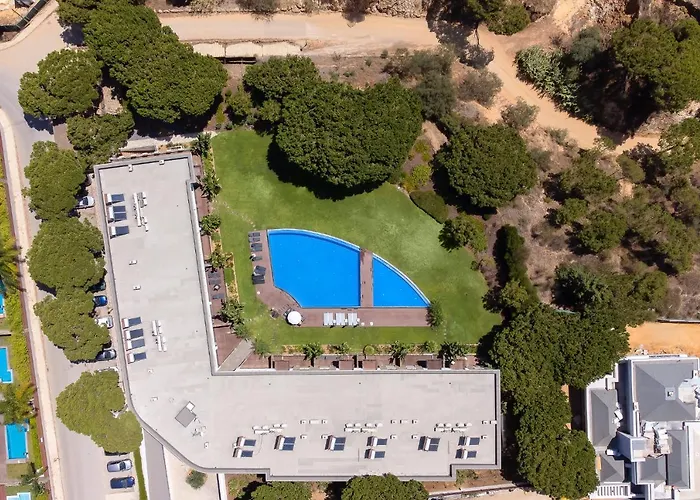 Belharucas, 400 Meters From Apartament
