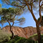 Belharucas, 400 Meters From Appartement *