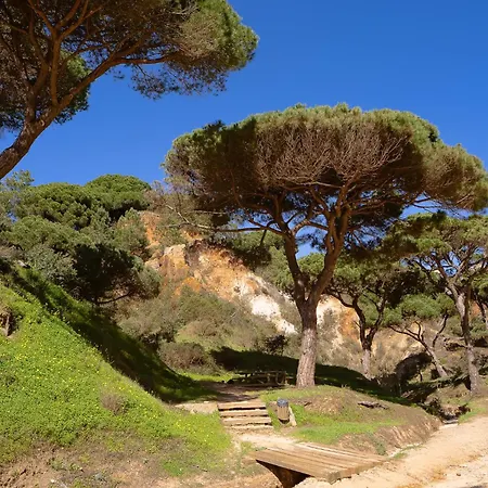 Belharucas, 400 Meters From Διαμέρισμα Αλμπουφέιρα