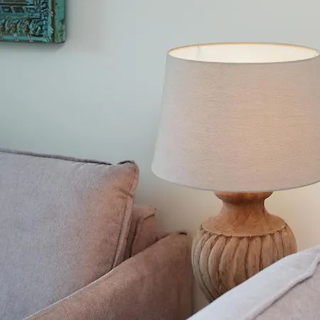 Belharucas, 400 Meters From Appartement