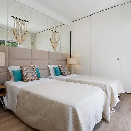 Belharucas, 400 Meters From Appartement *