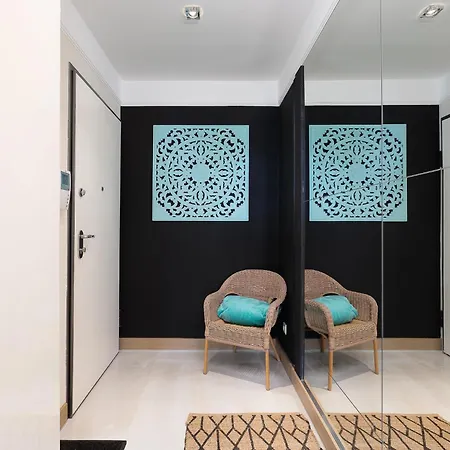 Belharucas, 400 Meters From Appartement